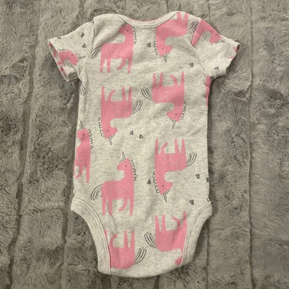 3 Months Carter's Gray & Pink Unicorn Body Suit, Short Sleeve - Picture 2 of 4